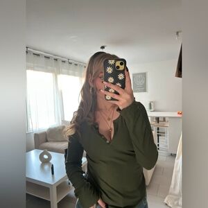 SHEIN Dark Green Long Sleeve Top